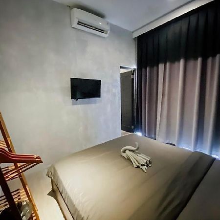 Escotel Krisnantara Canggu Buitenkant foto