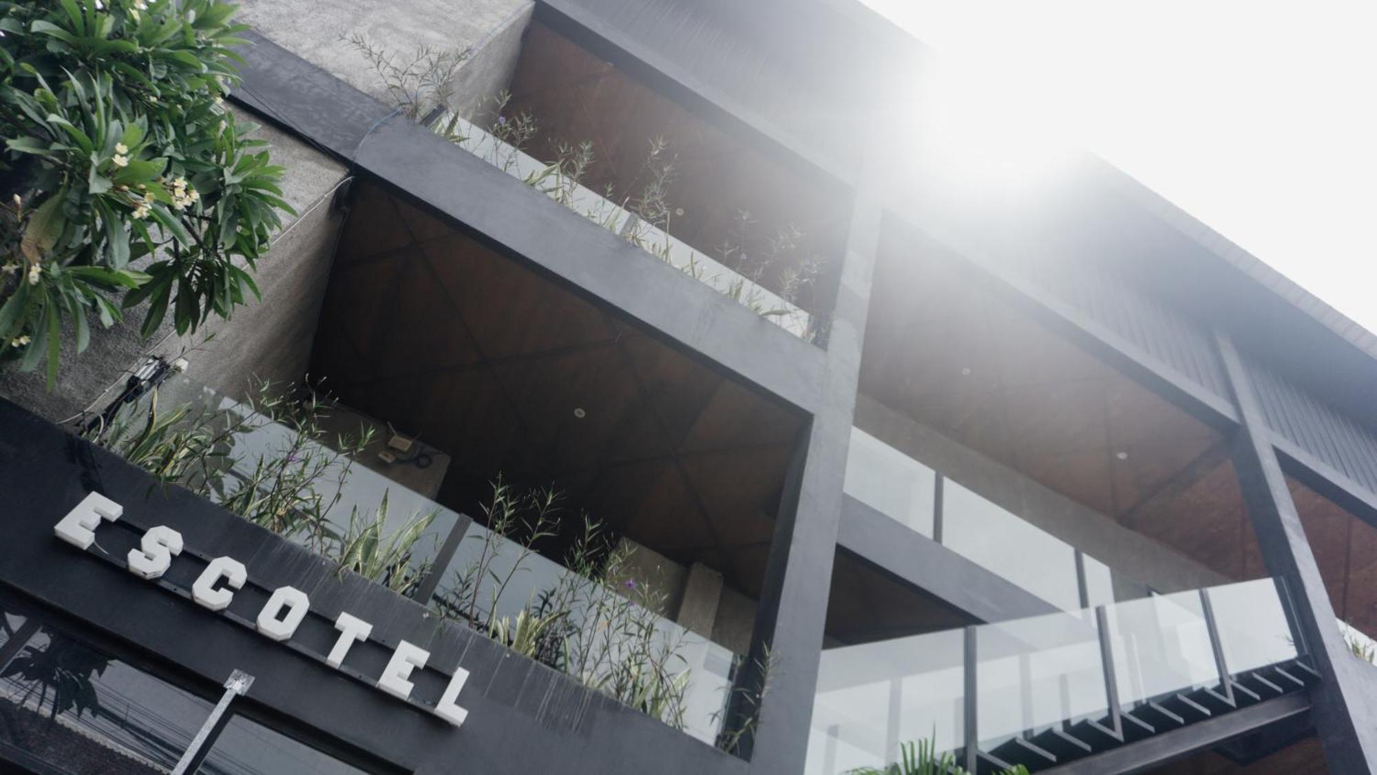Escotel Krisnantara Canggu Buitenkant foto
